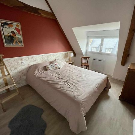 Appartement Cosy Centre Ville Avranches Esterno foto